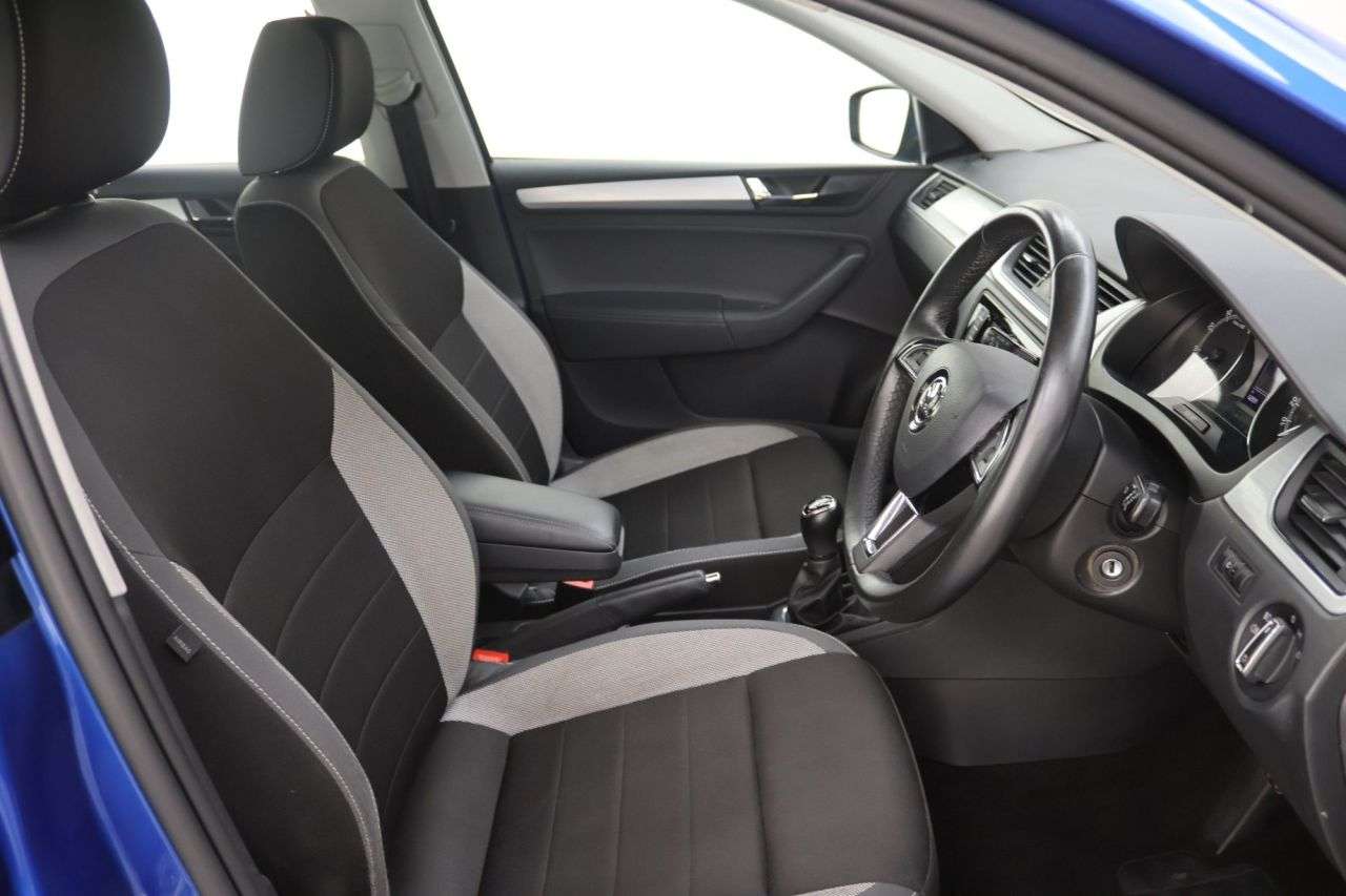 2019 SKODA RAPID SPACEBACK 2019 SKODA RAPID SPACEBACK