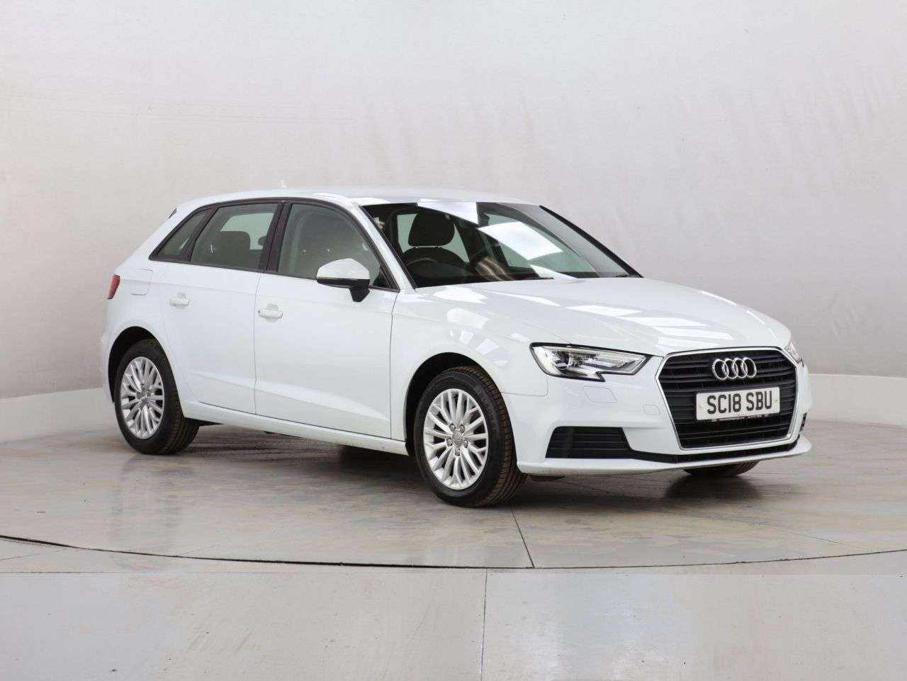 A 2018 AUDI A3 1.5 TFSI CoD SE Technik Sportback 5dr Petrol Manual Euro 6 (s/s) (150 ps) A 2018 AUDI A3 1.5 TFSI CoD SE Technik Sportback 5dr Petrol Manual Euro 6 (s/s) (150 ps)