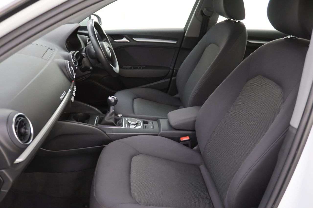 2018 AUDI A3 2018 AUDI A3