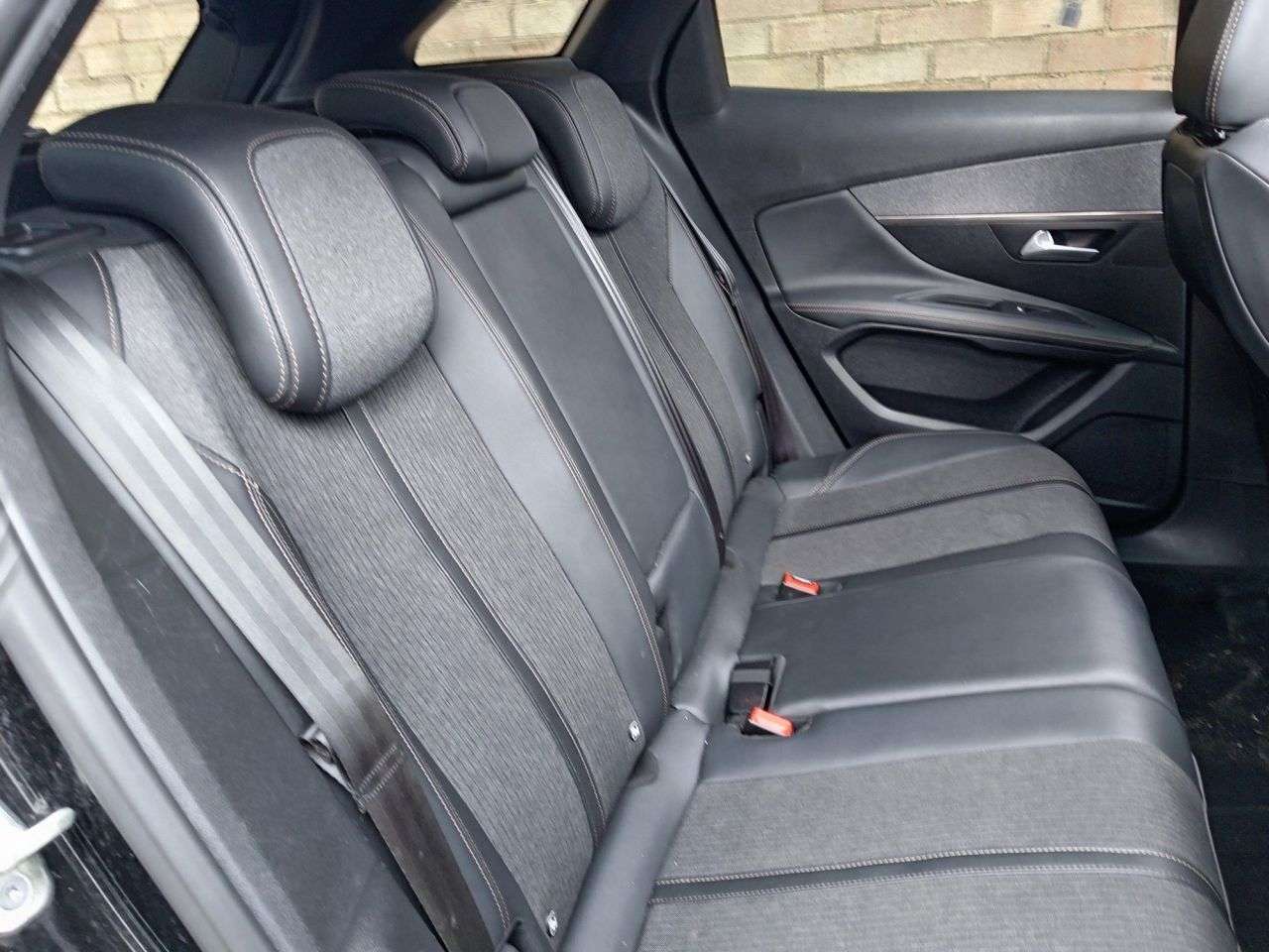 2019 PEUGEOT 3008 2019 PEUGEOT 3008