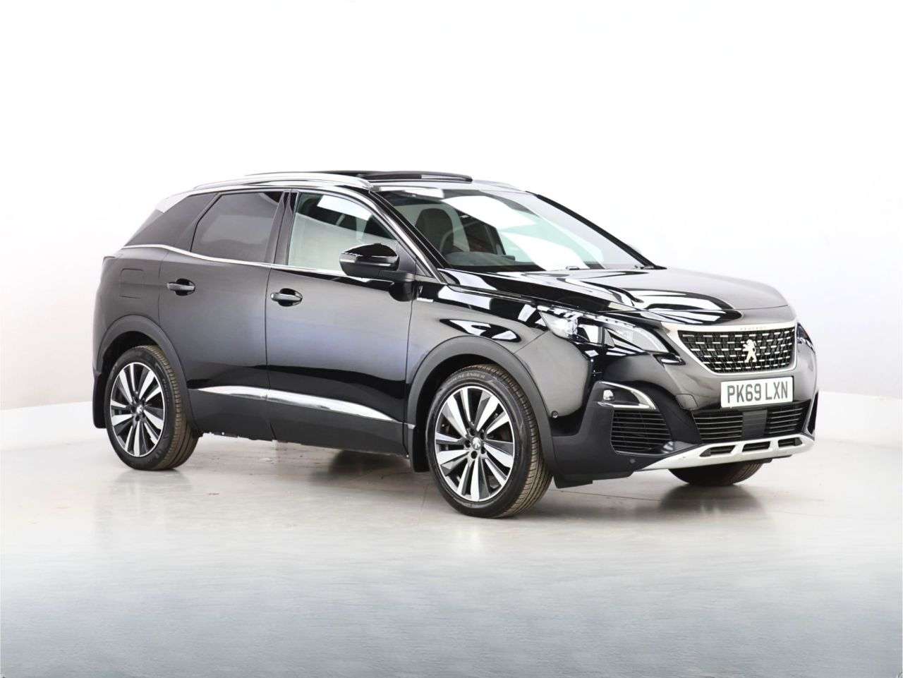 A 2019 PEUGEOT 3008 1.5 BlueHDi GT Line Premium SUV 5dr Diesel EAT Euro 6 (s/s) (130 ps) A 2019 PEUGEOT 3008 1.5 BlueHDi GT Line Premium SUV 5dr Diesel EAT Euro 6 (s/s) (130 ps)