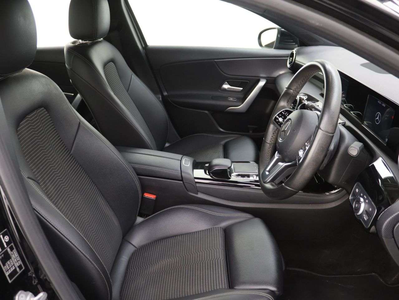 2018 MERCEDES-BENZ A CLASS 2018 MERCEDES-BENZ A CLASS