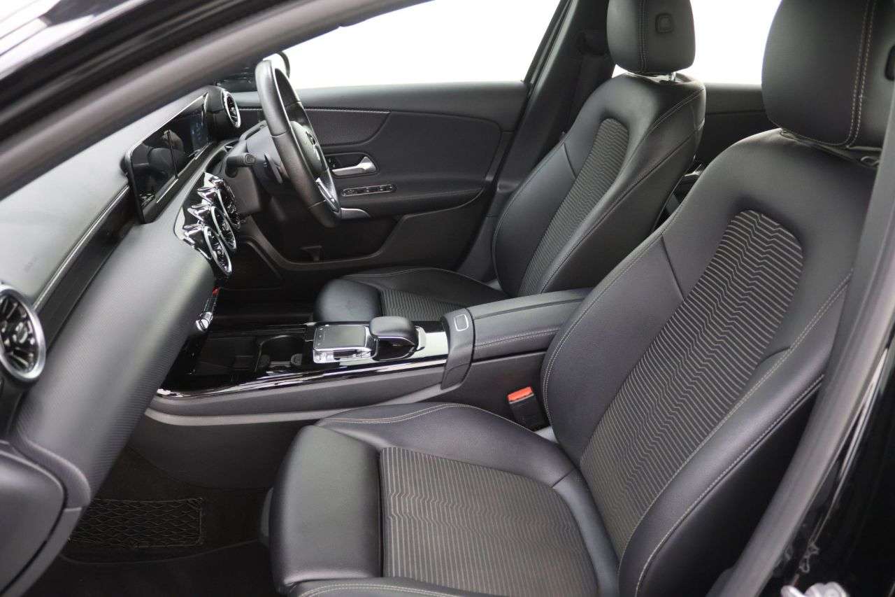 2018 MERCEDES-BENZ A CLASS 2018 MERCEDES-BENZ A CLASS