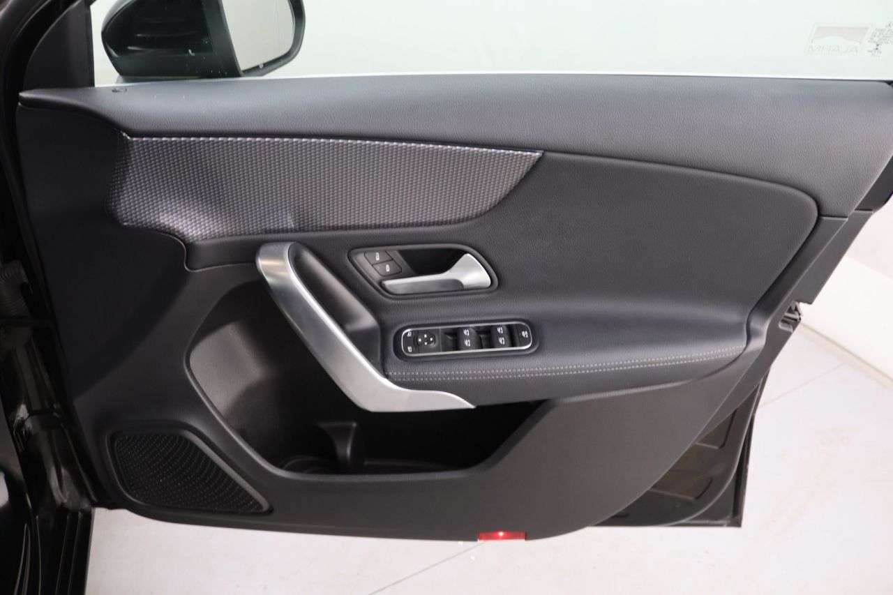 2018 MERCEDES-BENZ A CLASS 2018 MERCEDES-BENZ A CLASS