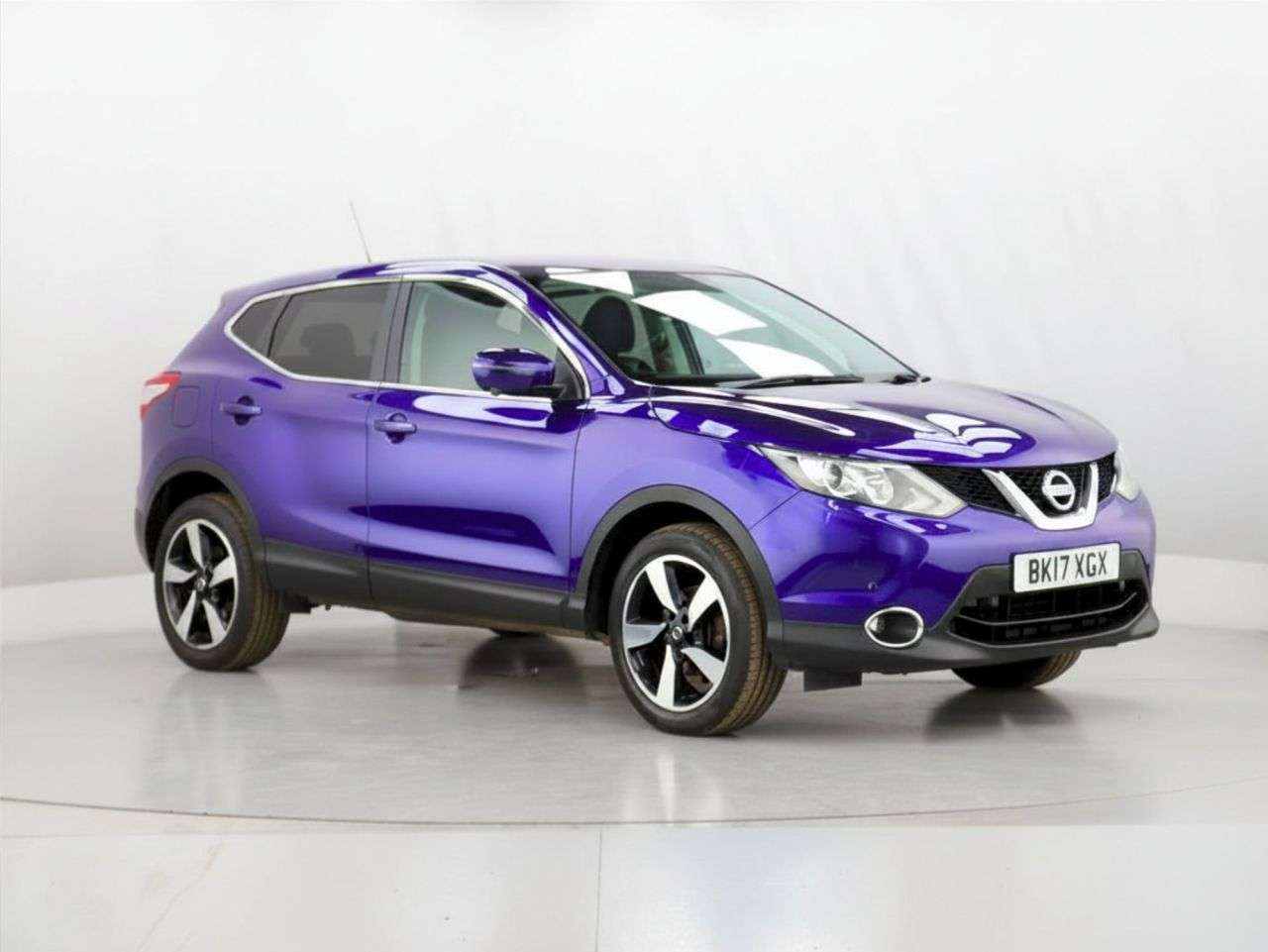 A 2017 NISSAN QASHQAI 1.5 dCi N-Connecta SUV 5dr Diesel Manual 2WD Euro 6 (s/s) (110 ps) A 2017 NISSAN QASHQAI 1.5 dCi N-Connecta SUV 5dr Diesel Manual 2WD Euro 6 (s/s) (110 ps)