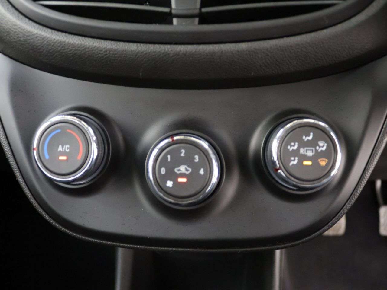 2018 VAUXHALL VIVA 2018 VAUXHALL VIVA