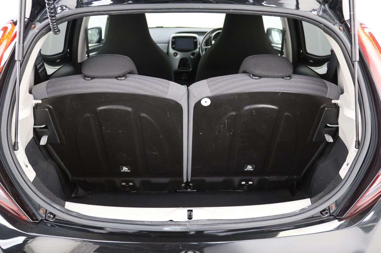 2019 TOYOTA AYGO 2019 TOYOTA AYGO