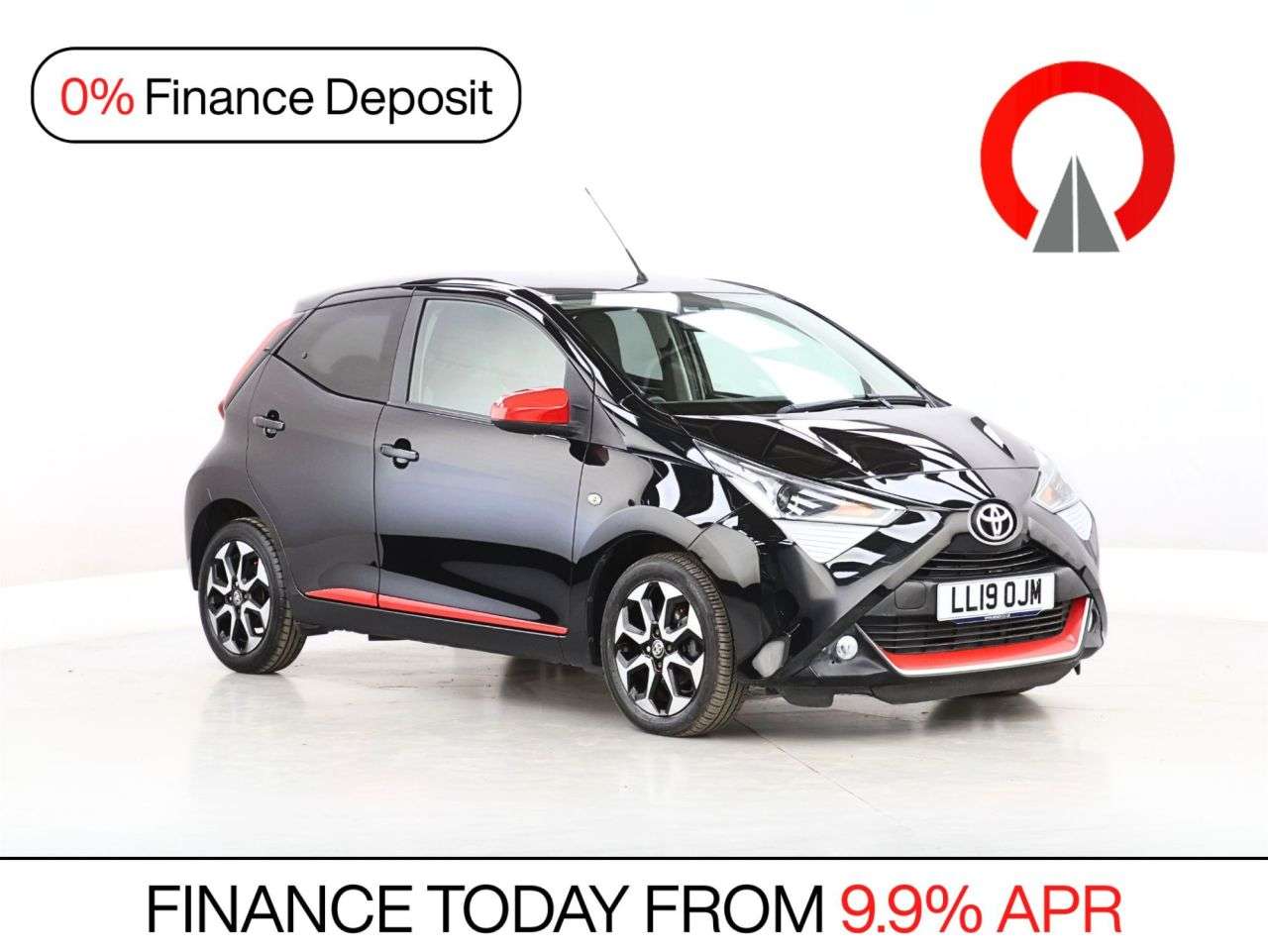 A 2019 TOYOTA AYGO 1.0 VVT-i x-trend Funroof 5dr Petrol x-shift Euro 6 (71 ps) A 2019 TOYOTA AYGO 1.0 VVT-i x-trend Funroof 5dr Petrol x-shift Euro 6 (71 ps)