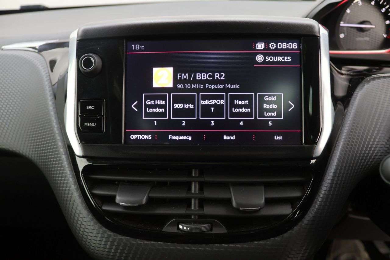2019 PEUGEOT 2008 2019 PEUGEOT 2008