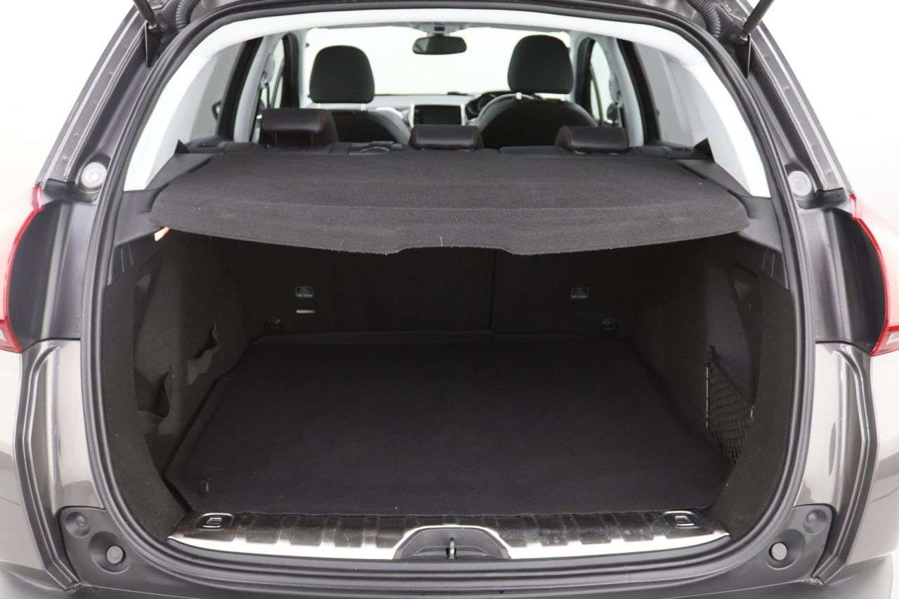 2019 PEUGEOT 2008 2019 PEUGEOT 2008