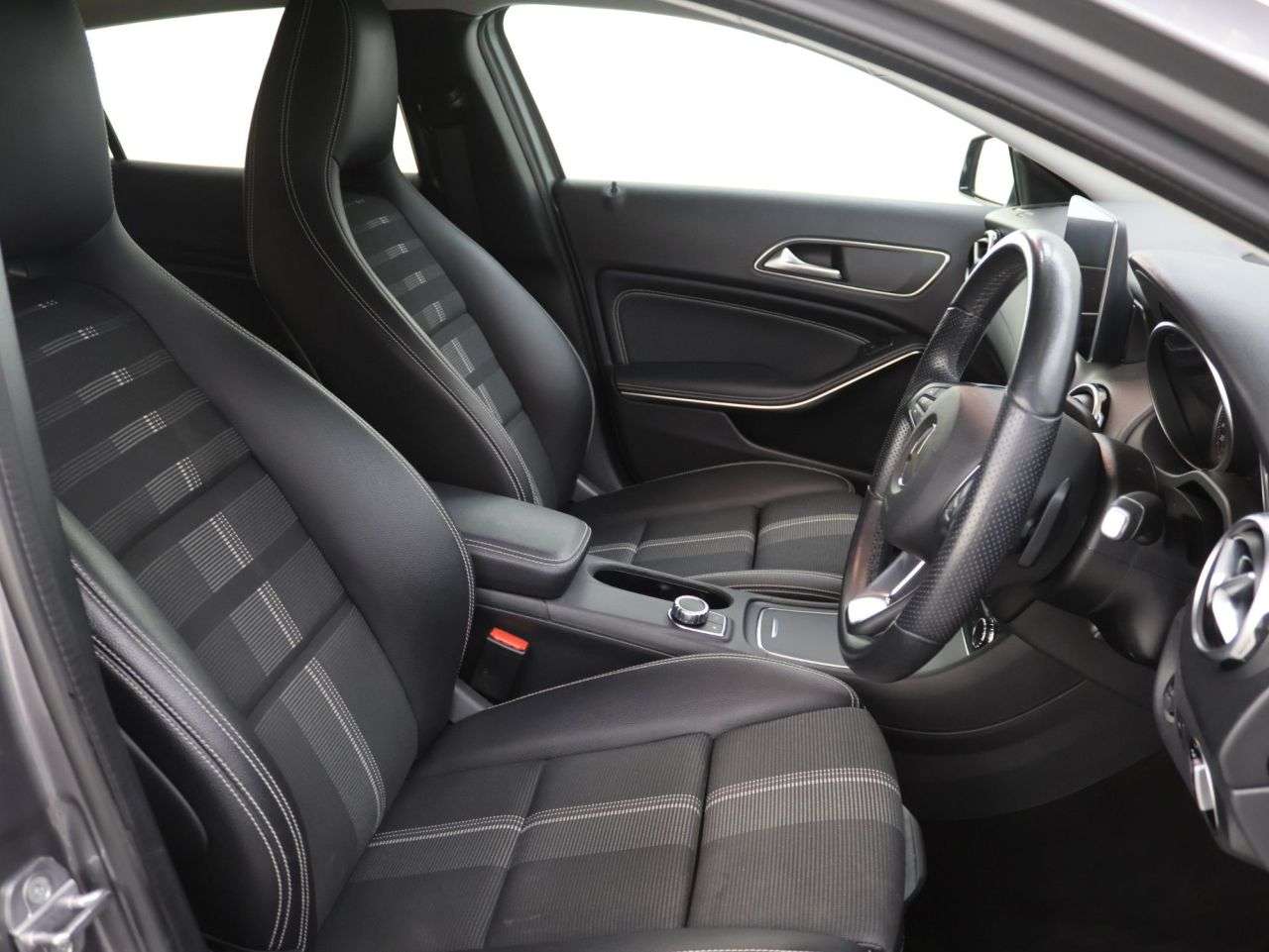 2019 MERCEDES-BENZ GLA CLASS 2019 MERCEDES-BENZ GLA CLASS
