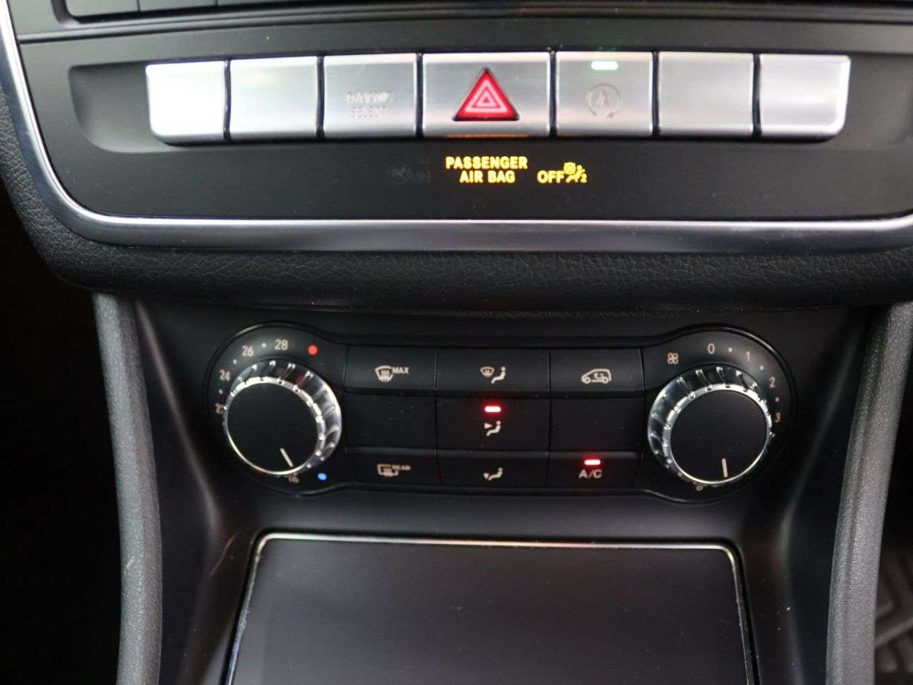 2019 MERCEDES-BENZ GLA CLASS 2019 MERCEDES-BENZ GLA CLASS