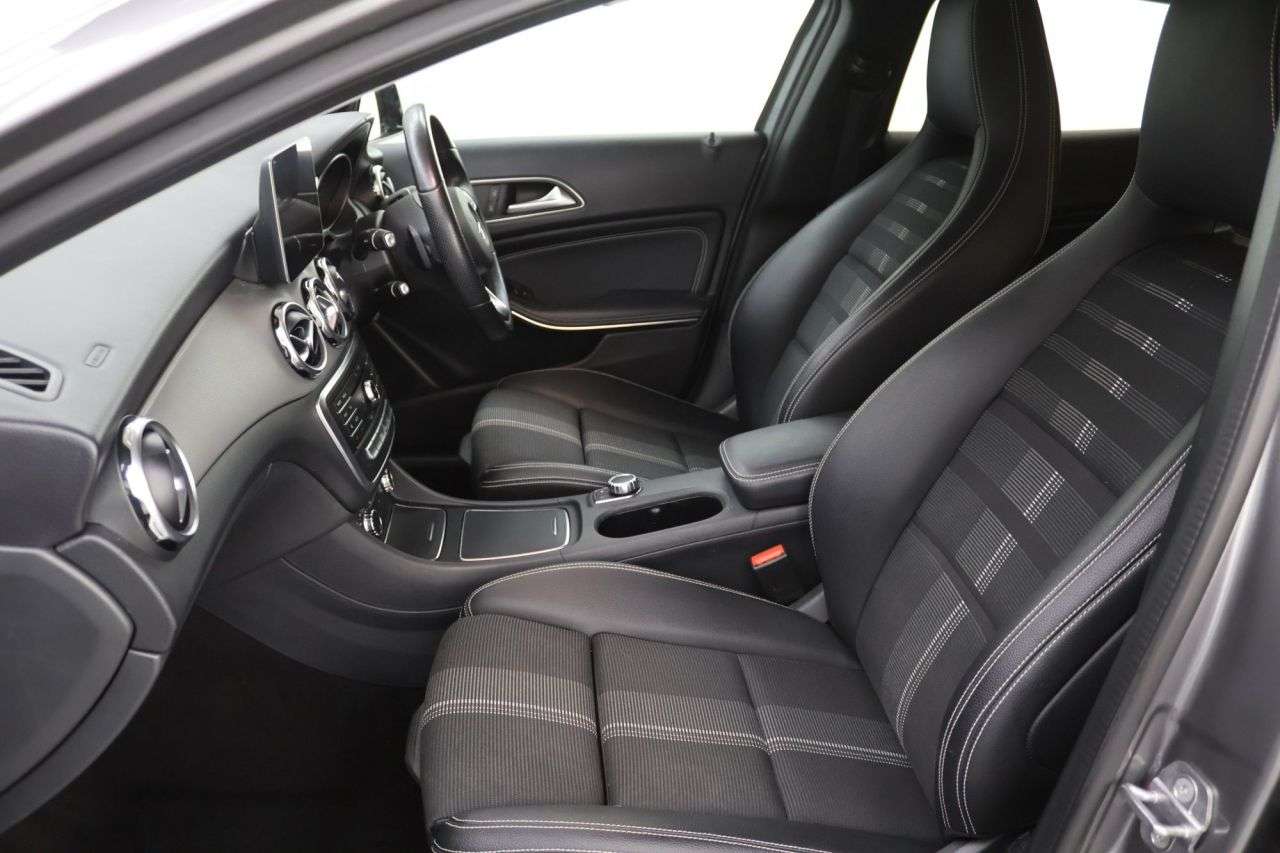 2019 MERCEDES-BENZ GLA CLASS 2019 MERCEDES-BENZ GLA CLASS