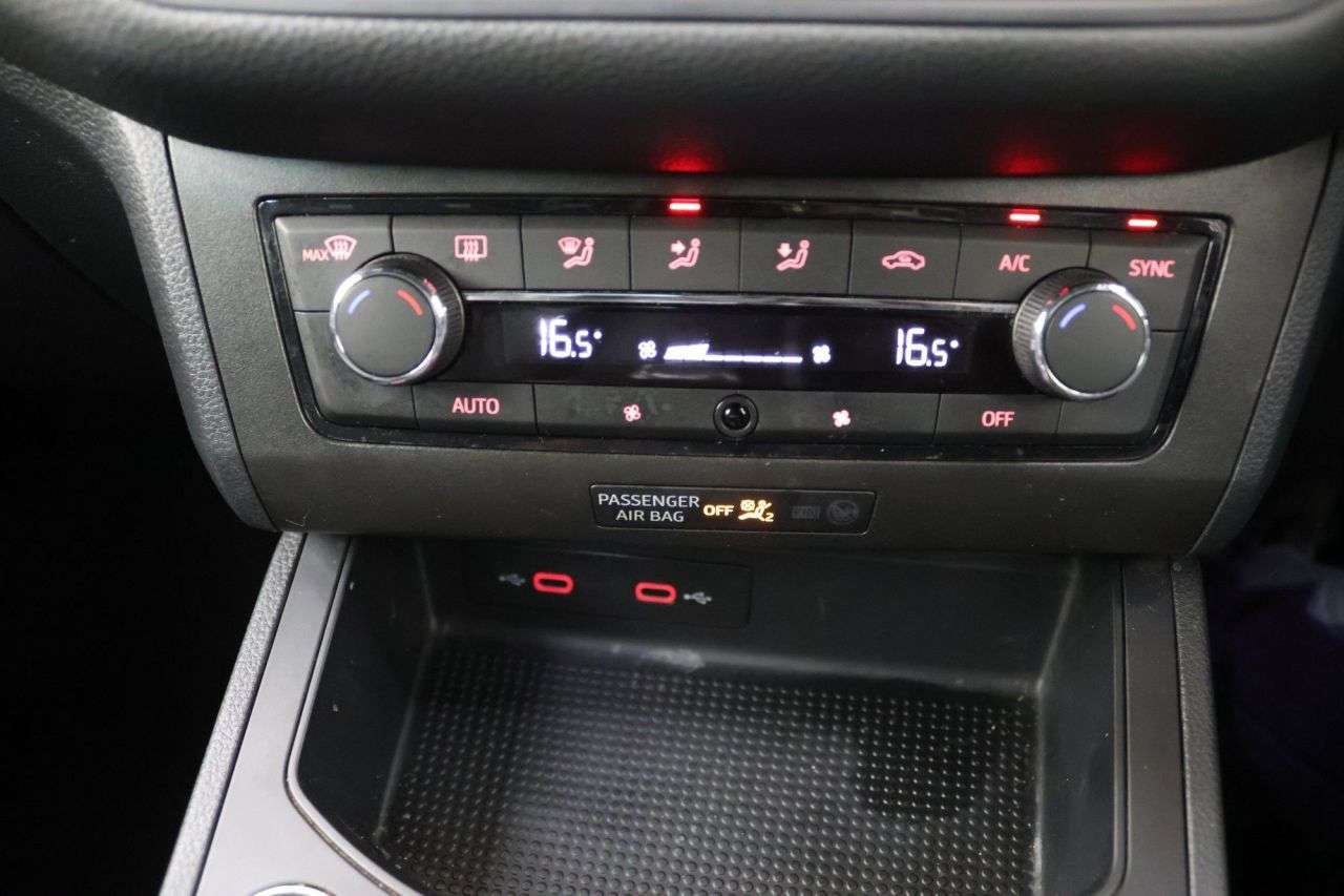 2021 SEAT IBIZA 2021 SEAT IBIZA