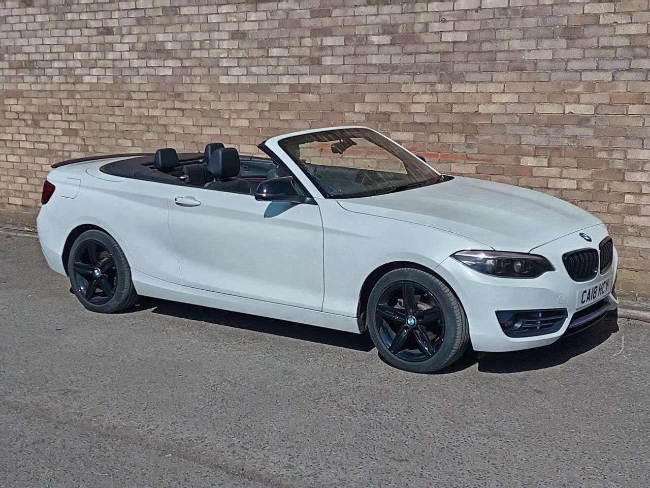 A 2018 BMW 2 SERIES 218I SPORT A 2018 BMW 2 SERIES 218I SPORT