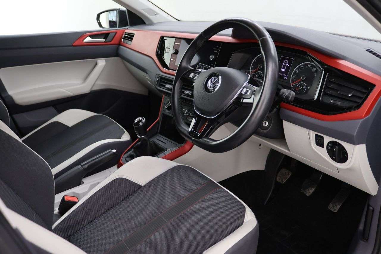 2019 VOLKSWAGEN POLO 2019 VOLKSWAGEN POLO