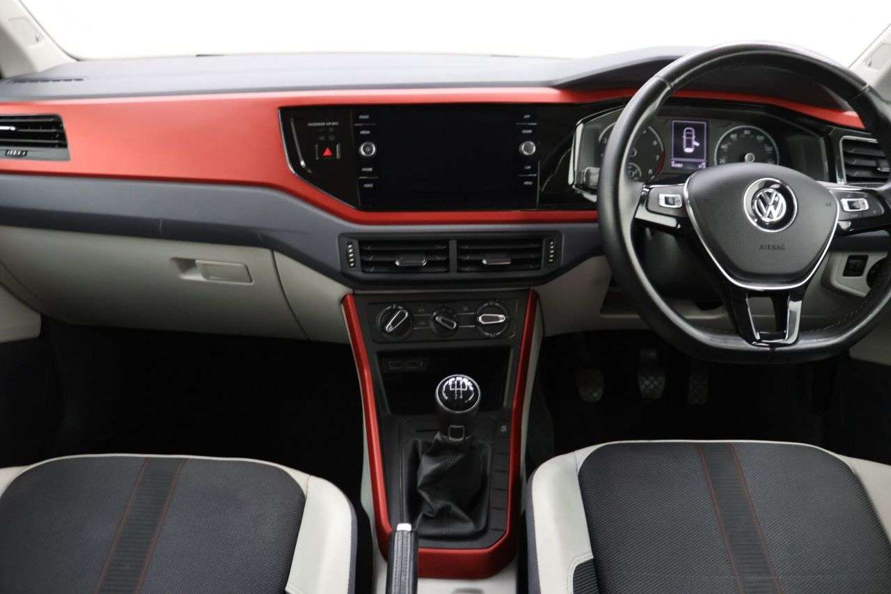 2019 VOLKSWAGEN POLO 2019 VOLKSWAGEN POLO
