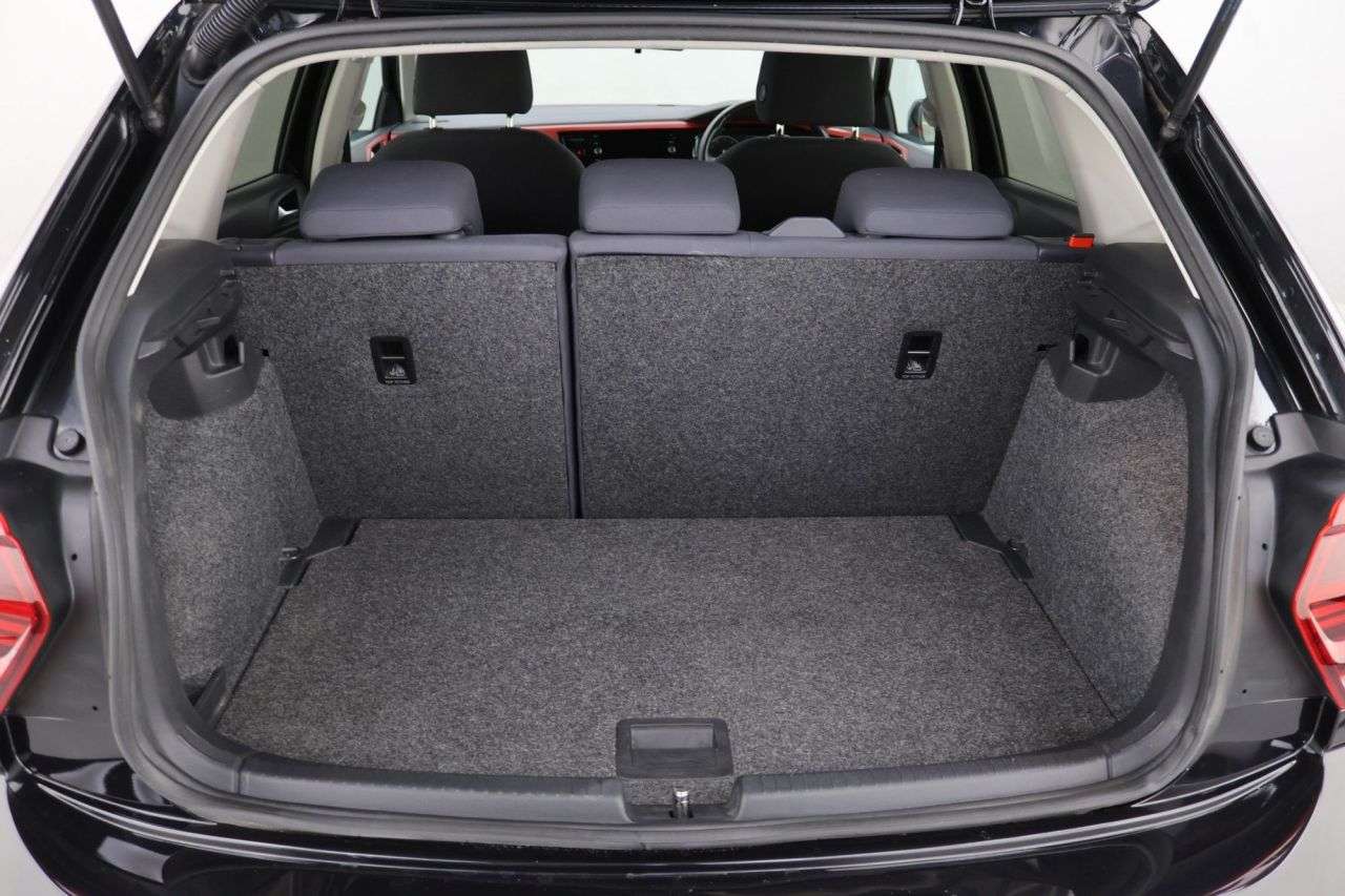2019 VOLKSWAGEN POLO 2019 VOLKSWAGEN POLO