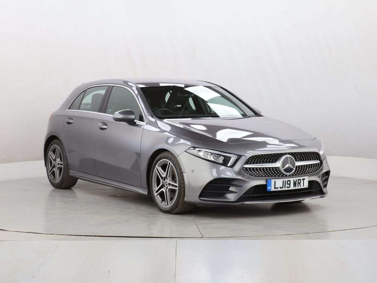 A 2019 MERCEDES-BENZ A CLASS 1.3 A200 AMG Line (Executive) Hatchback 5dr Petrol 7G-DCT Euro 6 (s/s) (163 A 2019 MERCEDES-BENZ A CLASS 1.3 A200 AMG Line (Executive) Hatchback 5dr Petrol 7G-DCT Euro 6 (s/s) (163