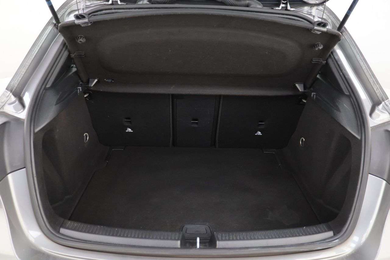 2019 MERCEDES-BENZ A CLASS 2019 MERCEDES-BENZ A CLASS