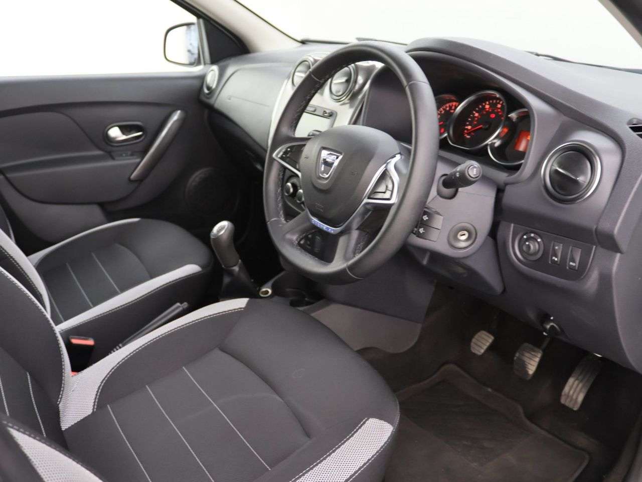2020 DACIA SANDERO STEPWAY 2020 DACIA SANDERO STEPWAY