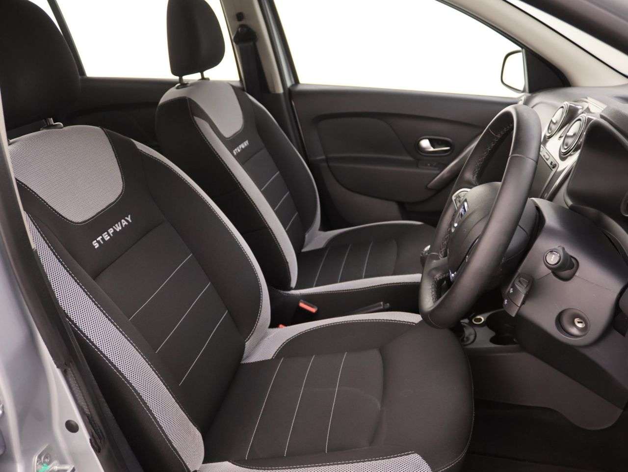 2020 DACIA SANDERO STEPWAY 2020 DACIA SANDERO STEPWAY