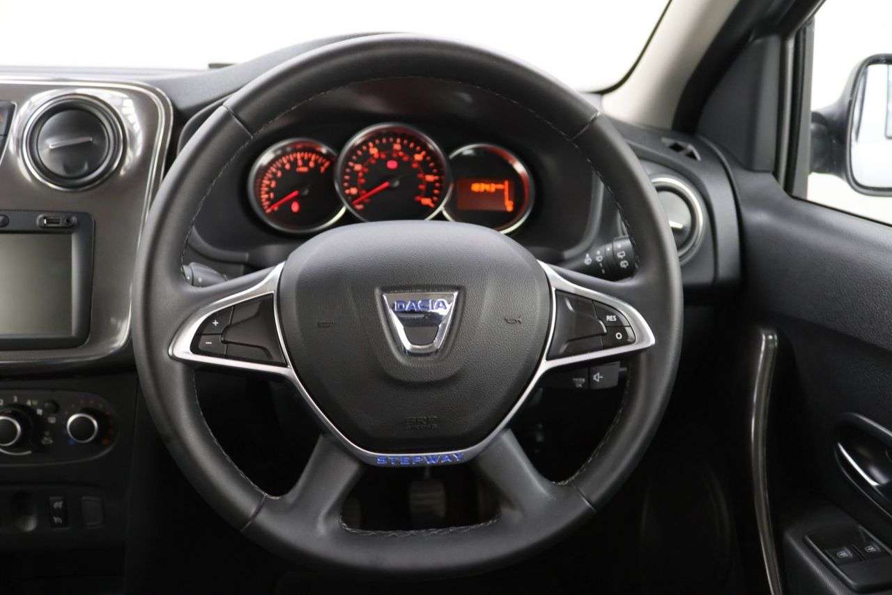 2020 DACIA SANDERO STEPWAY 2020 DACIA SANDERO STEPWAY