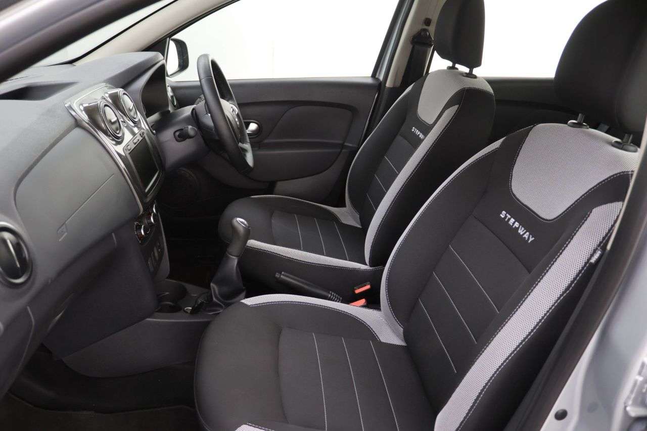 2020 DACIA SANDERO STEPWAY 2020 DACIA SANDERO STEPWAY