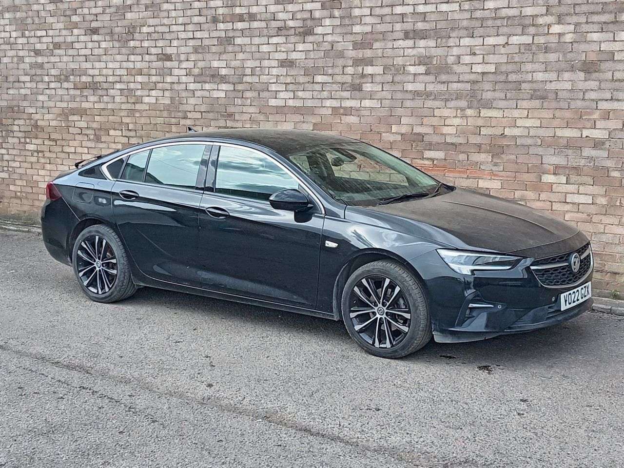 A 2022 VAUXHALL INSIGNIA 1.5 Turbo D SE Edition Grand Sport 5dr Diesel Manual Euro 6 (s/s) (122 ps) A 2022 VAUXHALL INSIGNIA 1.5 Turbo D SE Edition Grand Sport 5dr Diesel Manual Euro 6 (s/s) (122 ps)