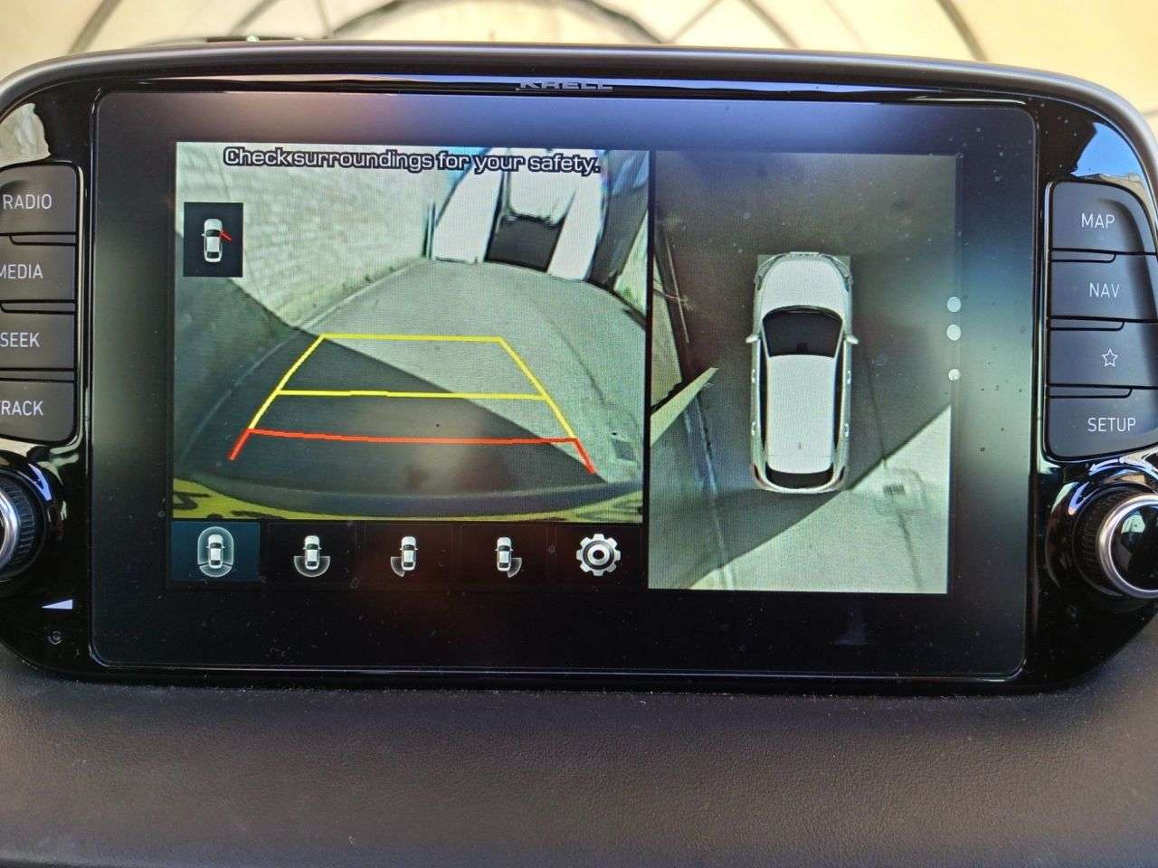 A 2019 HYUNDAI TUCSON 2.0 CRDi Premium SE SUV 5dr Diesel Auto 4WD Euro 6 (s/s) (185 ps) A 2019 HYUNDAI TUCSON 2.0 CRDi Premium SE SUV 5dr Diesel Auto 4WD Euro 6 (s/s) (185 ps)