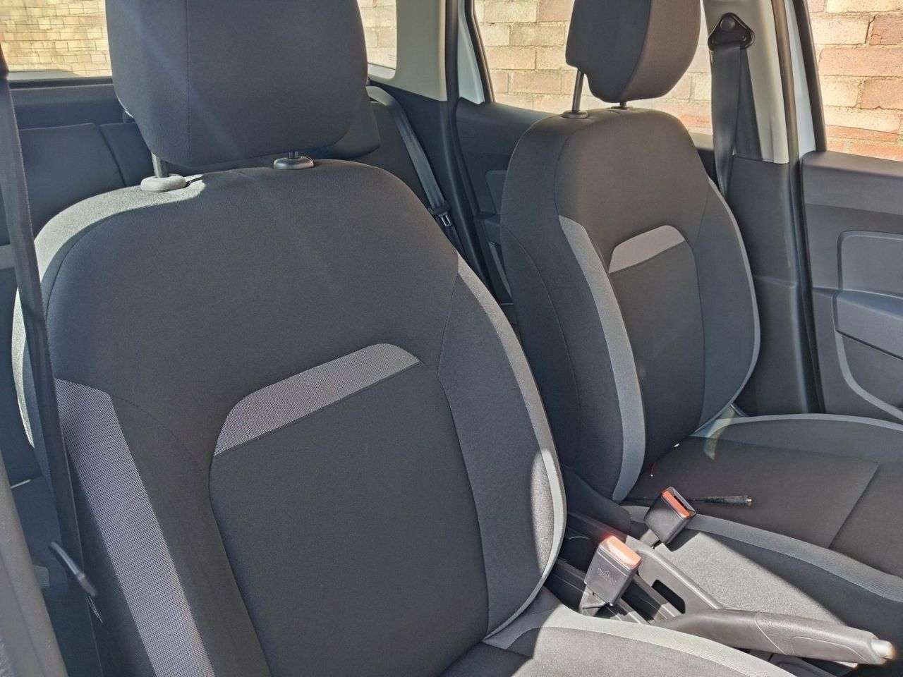 A 2021 DACIA DUSTER 1.0 TCe Essential SUV 5dr Petrol Manual Euro 6 (s/s) (100 ps) A 2021 DACIA DUSTER 1.0 TCe Essential SUV 5dr Petrol Manual Euro 6 (s/s) (100 ps)