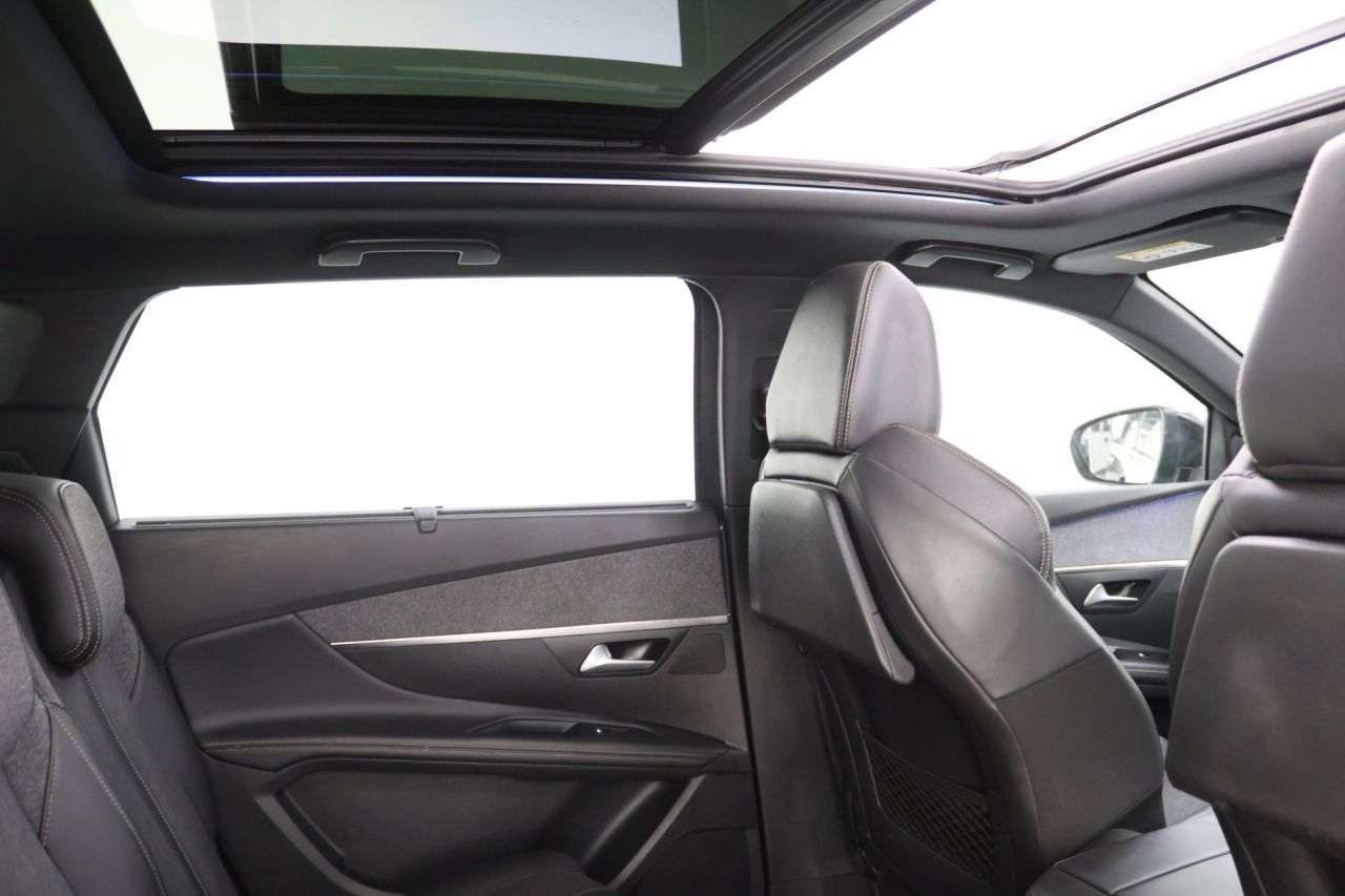 A 2018 PEUGEOT 5008 1.2 PureTech GT Line Premium SUV 5dr Petrol Manual Euro 6 (s/s) (130 ps) A 2018 PEUGEOT 5008 1.2 PureTech GT Line Premium SUV 5dr Petrol Manual Euro 6 (s/s) (130 ps)