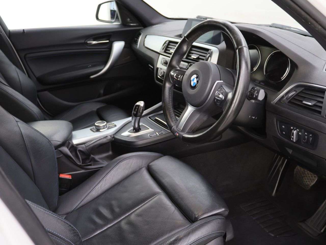 2018 BMW 1 SERIES 2018 BMW 1 SERIES