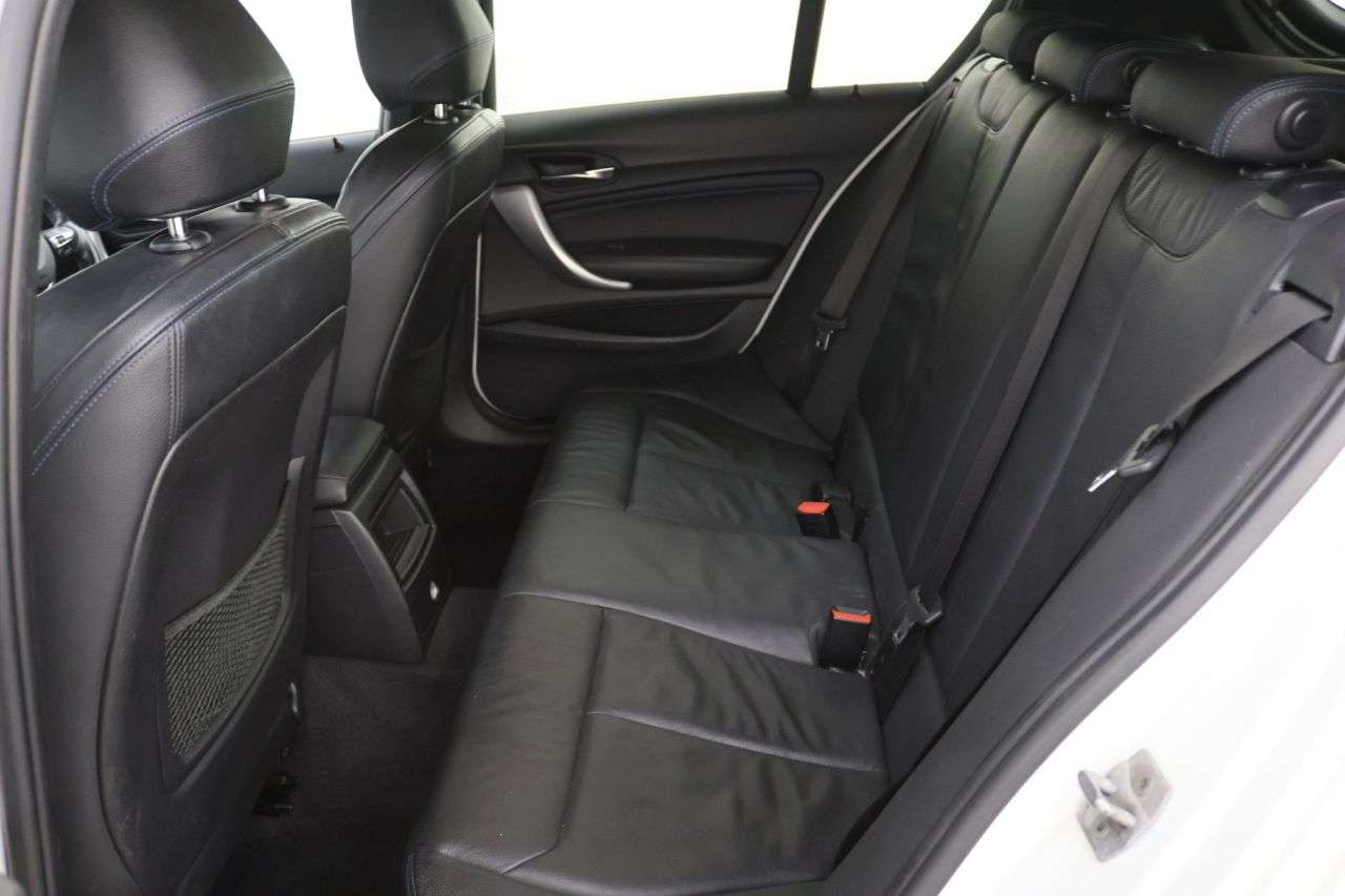 2018 BMW 1 SERIES 2018 BMW 1 SERIES