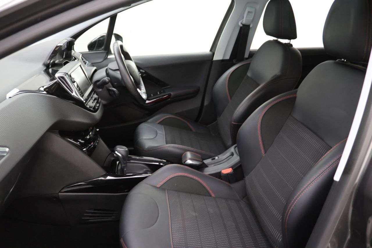 2019 PEUGEOT 2008 2019 PEUGEOT 2008