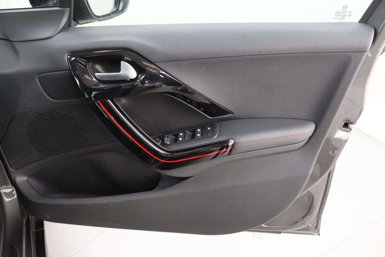 2019 PEUGEOT 2008 2019 PEUGEOT 2008