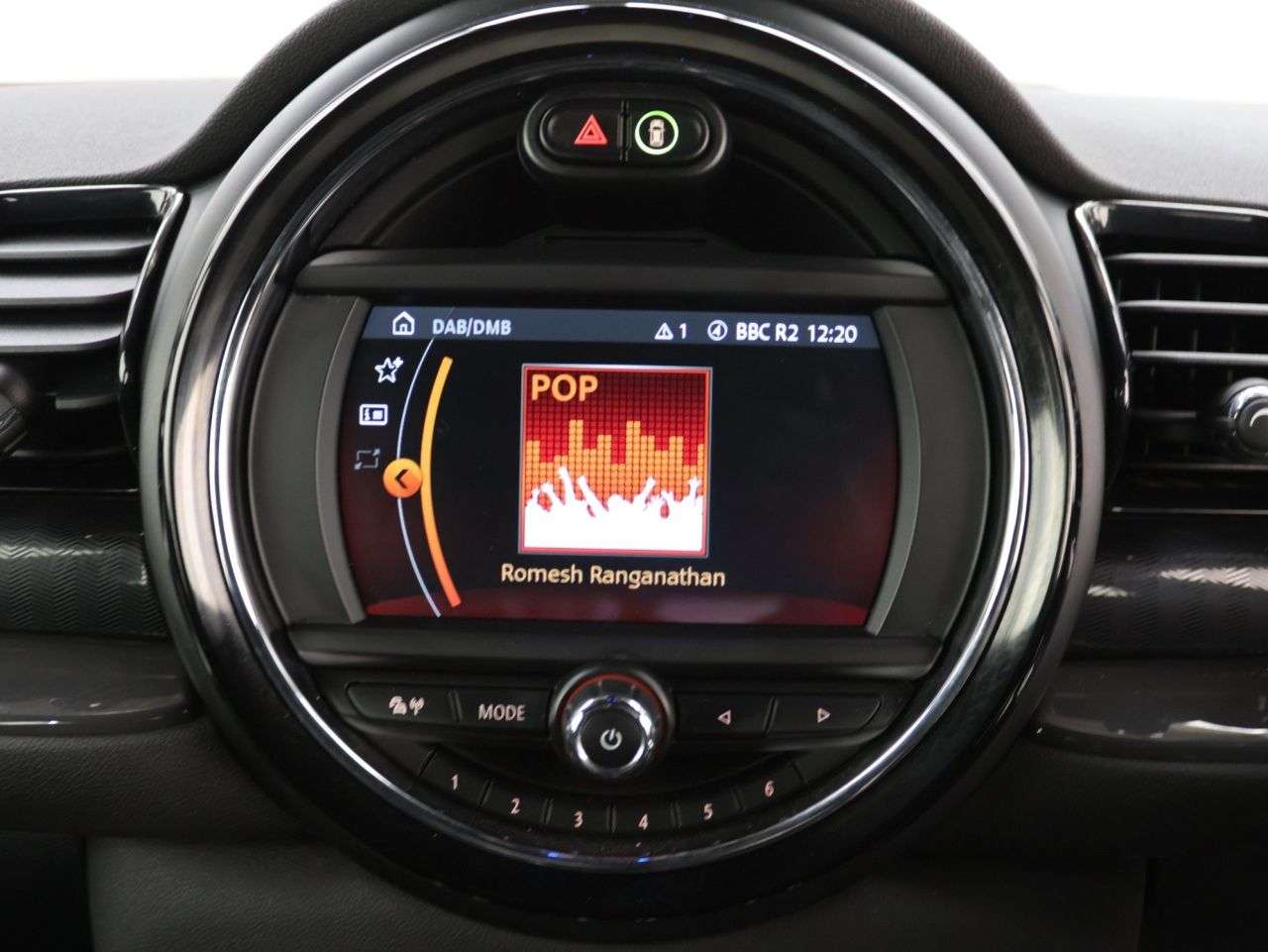 2018 MINI CLUBMAN 2018 MINI CLUBMAN