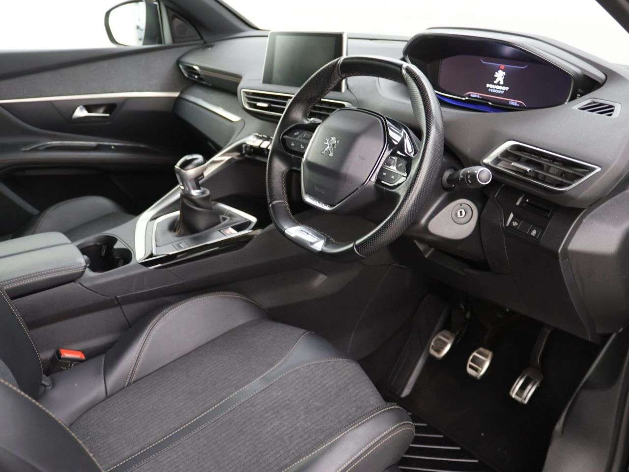 2019 PEUGEOT 3008 2019 PEUGEOT 3008