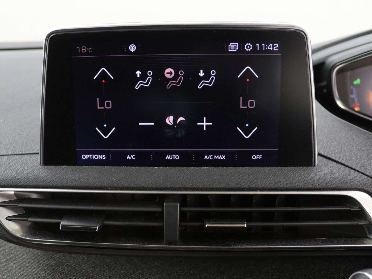 2019 PEUGEOT 3008 2019 PEUGEOT 3008