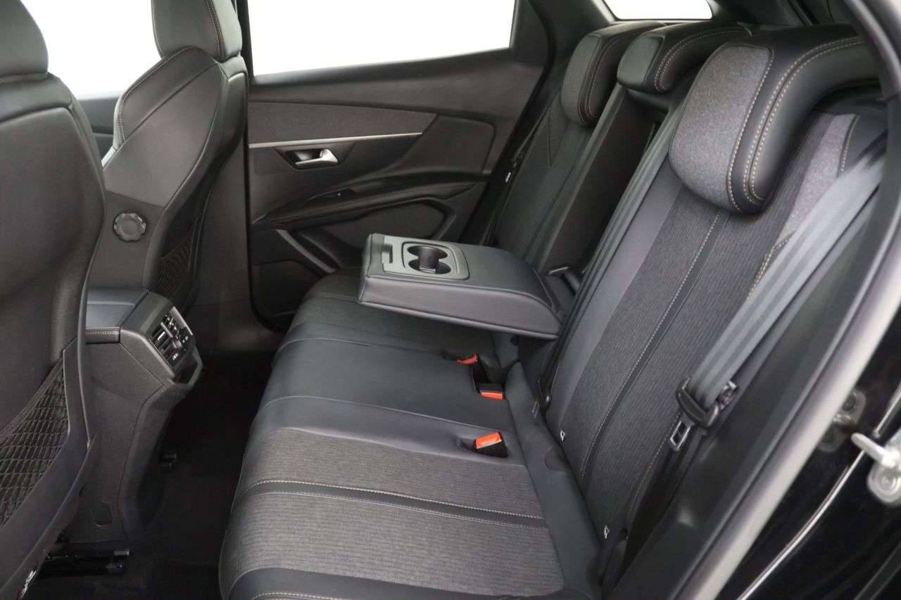 2019 PEUGEOT 3008 2019 PEUGEOT 3008