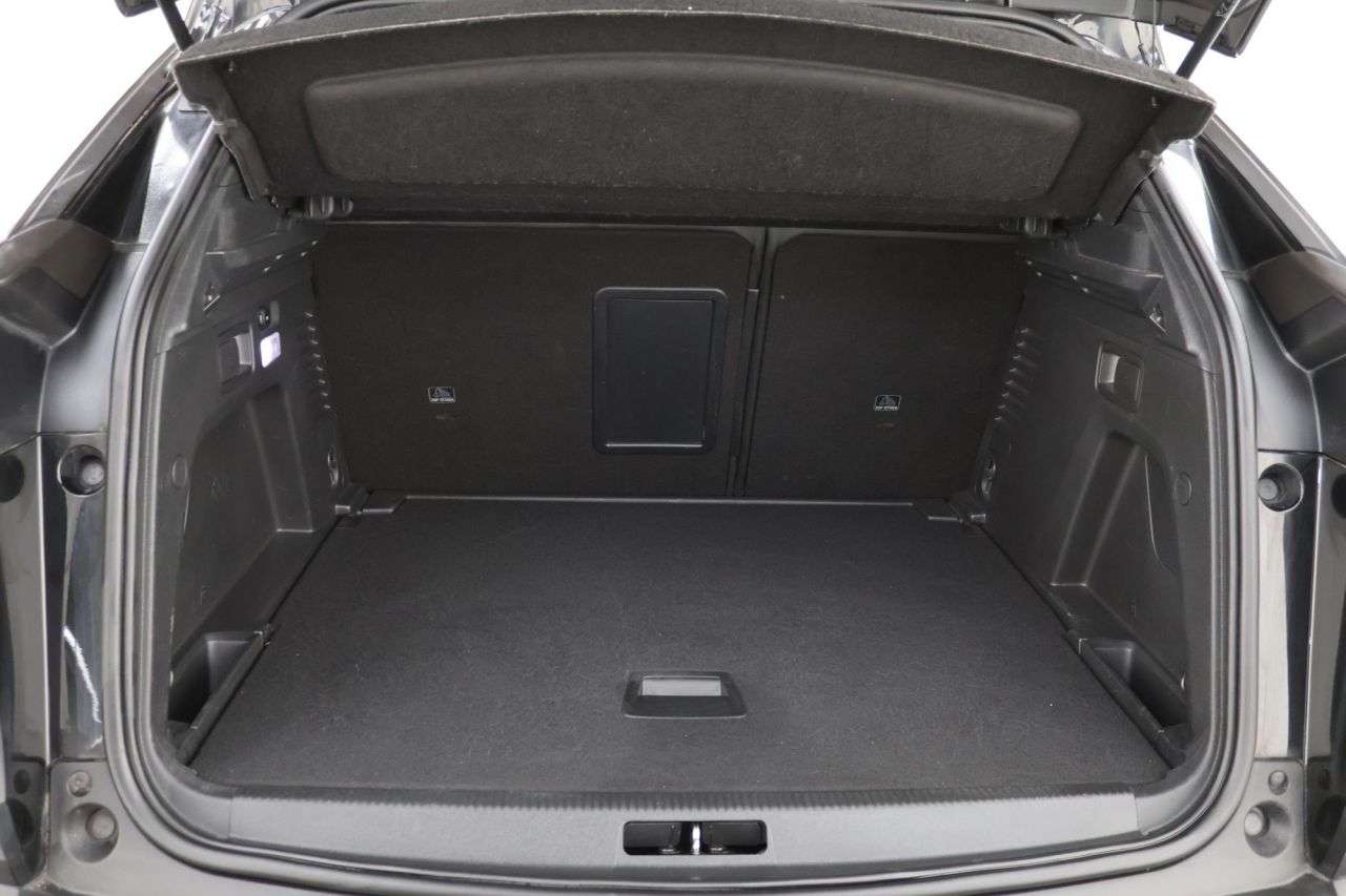 2019 PEUGEOT 3008 2019 PEUGEOT 3008