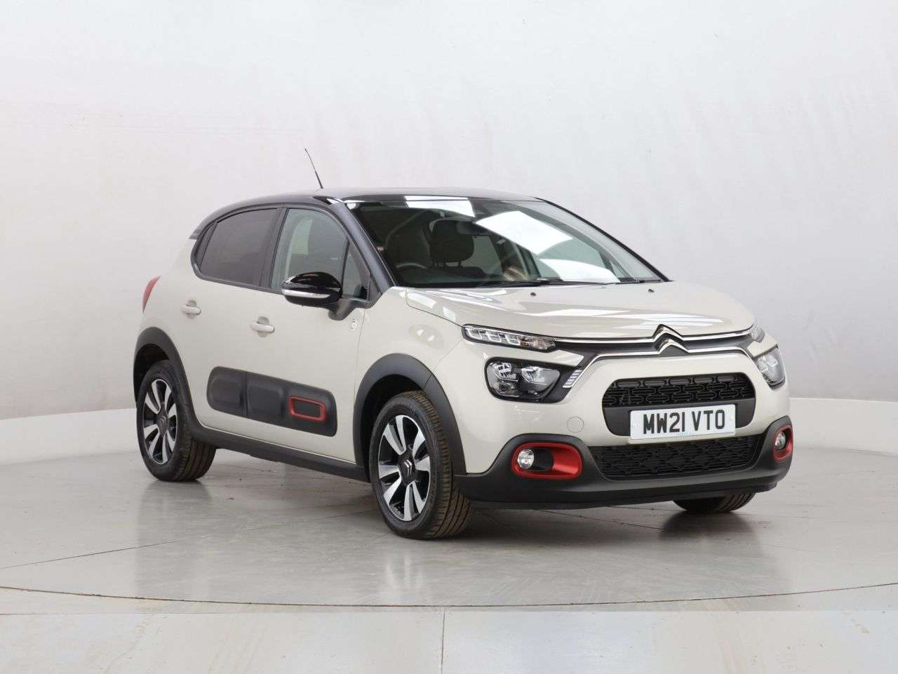A 2021 CITROEN C3 1.2 PureTech C-Series Hatchback 5dr Petrol Manual Euro 6 (s/s) (83 ps) A 2021 CITROEN C3 1.2 PureTech C-Series Hatchback 5dr Petrol Manual Euro 6 (s/s) (83 ps)
