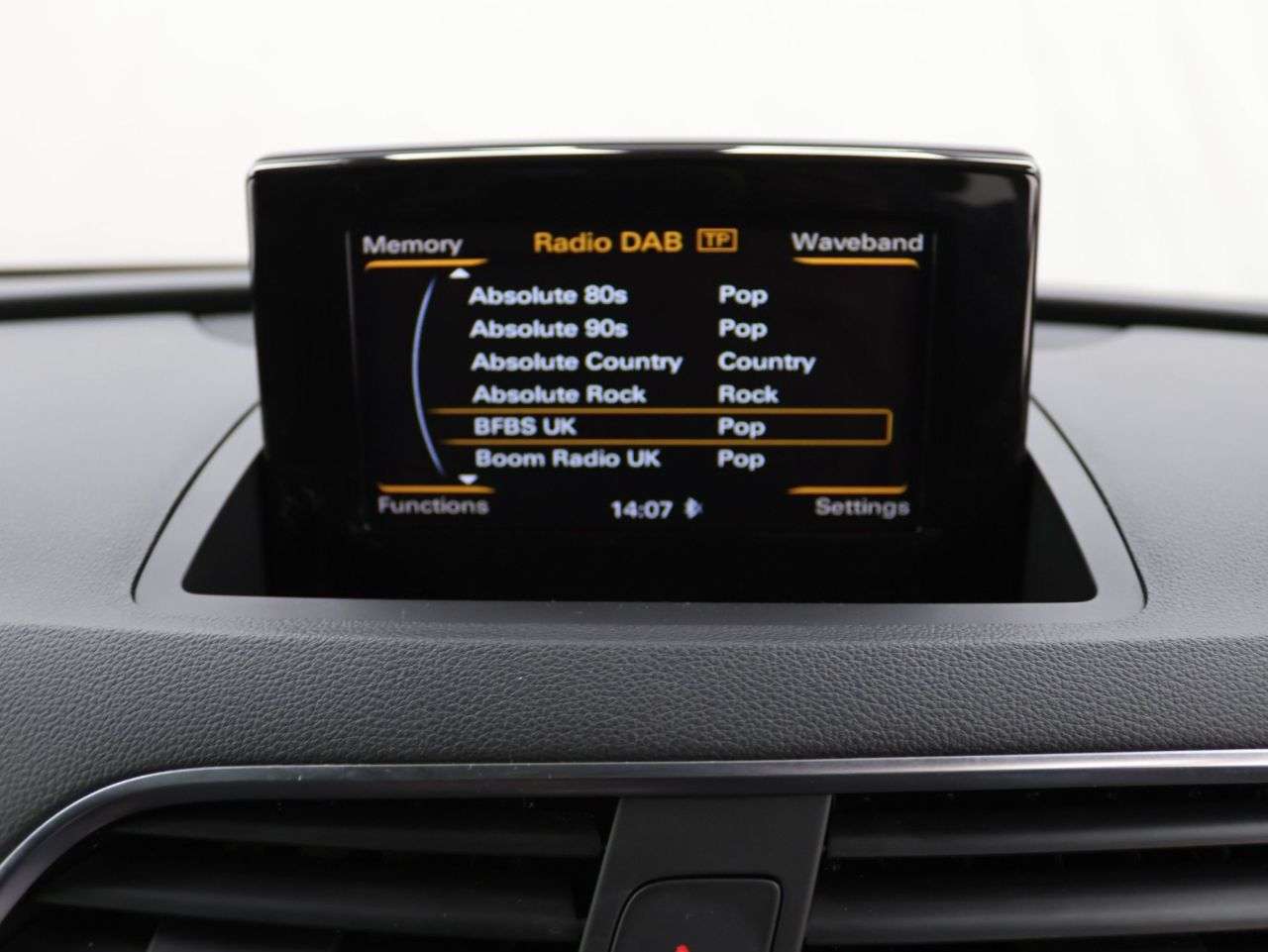 2018 AUDI Q3 2018 AUDI Q3