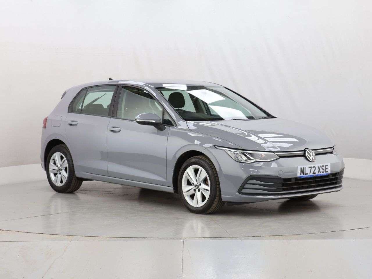 A 2022 VOLKSWAGEN GOLF 1.5 TSI Life Hatchback 5dr Petrol Manual Euro 6 (s/s) (130 ps) A 2022 VOLKSWAGEN GOLF 1.5 TSI Life Hatchback 5dr Petrol Manual Euro 6 (s/s) (130 ps)