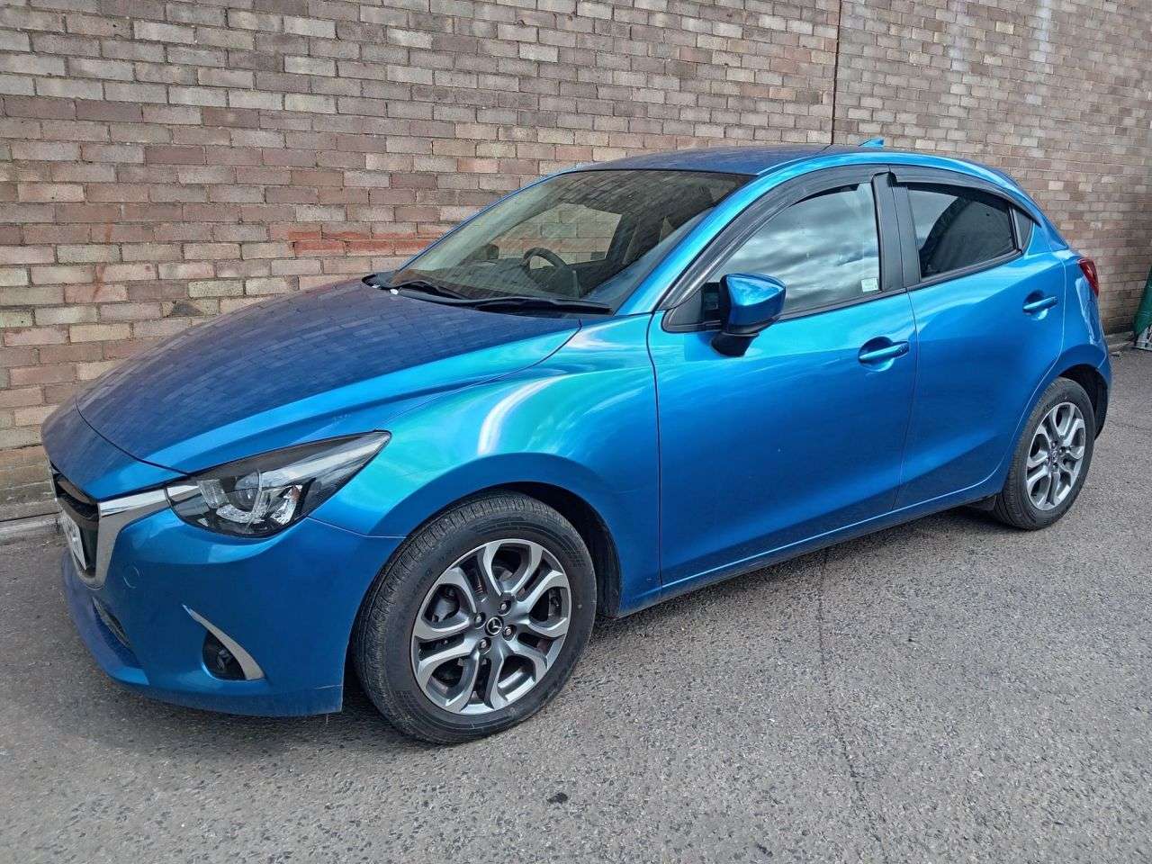 A 2019 MAZDA MAZDA2 1.5 SKYACTIV-G GT Sport Nav+ Hatchback 5dr Petrol Manual Euro 6 (s/s) (115 A 2019 MAZDA MAZDA2 1.5 SKYACTIV-G GT Sport Nav+ Hatchback 5dr Petrol Manual Euro 6 (s/s) (115