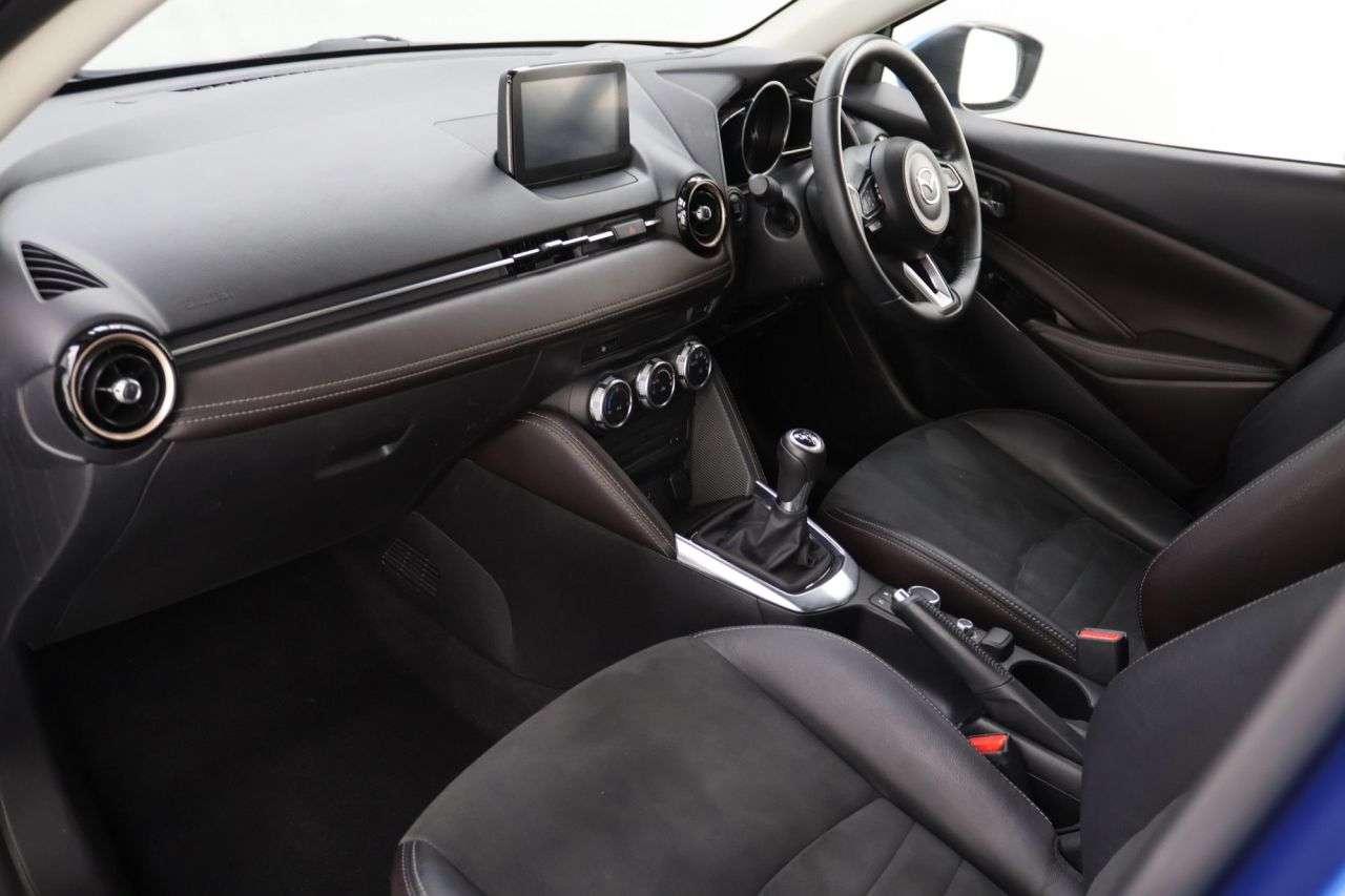 2019 MAZDA MAZDA2 2019 MAZDA MAZDA2