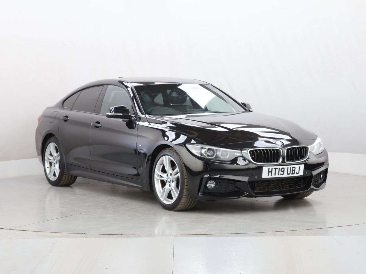 A 2019 BMW 4 SERIES GRAN COUPE 2.0 420i GPF M Sport Hatchback 5dr Petrol Auto Euro 6 (s/s) (184 ps) A 2019 BMW 4 SERIES GRAN COUPE 2.0 420i GPF M Sport Hatchback 5dr Petrol Auto Euro 6 (s/s) (184 ps)