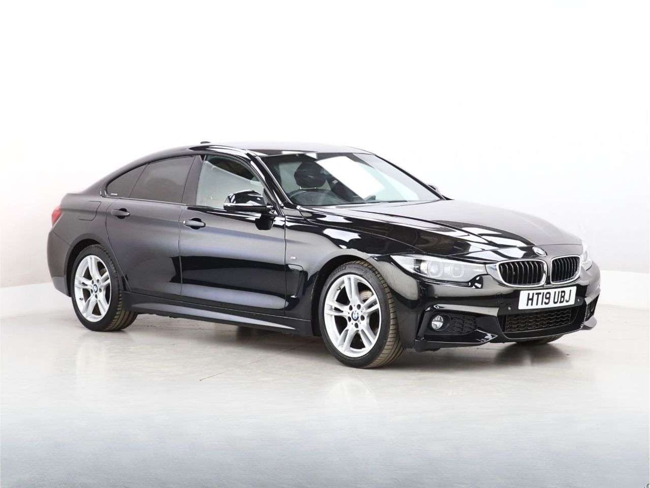 A 2019 BMW 4 SERIES GRAN COUPE 2.0 420i GPF M Sport Hatchback 5dr Petrol Auto Euro 6 (s/s) (184 ps) A 2019 BMW 4 SERIES GRAN COUPE 2.0 420i GPF M Sport Hatchback 5dr Petrol Auto Euro 6 (s/s) (184 ps)