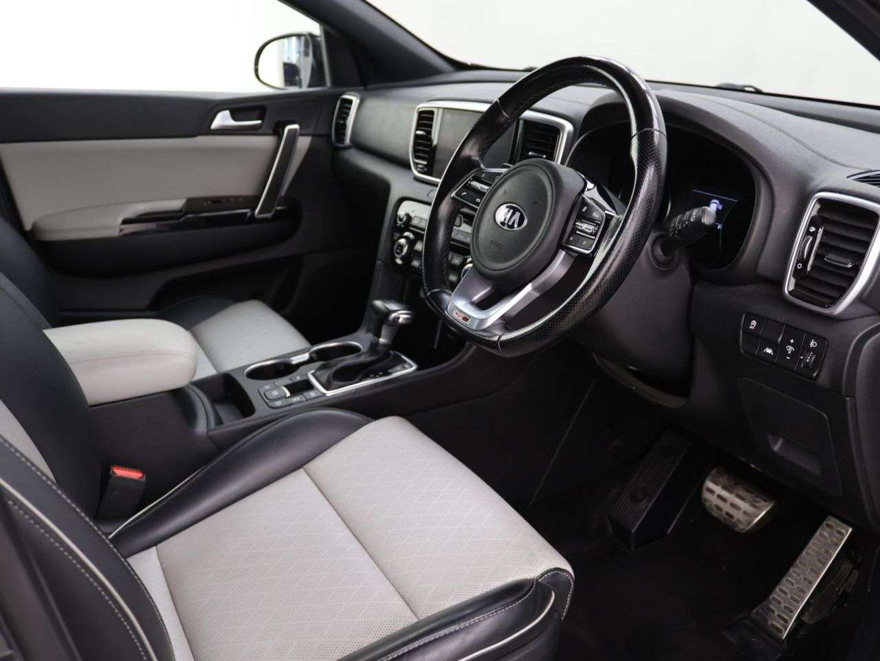 2021 KIA SPORTAGE 2021 KIA SPORTAGE