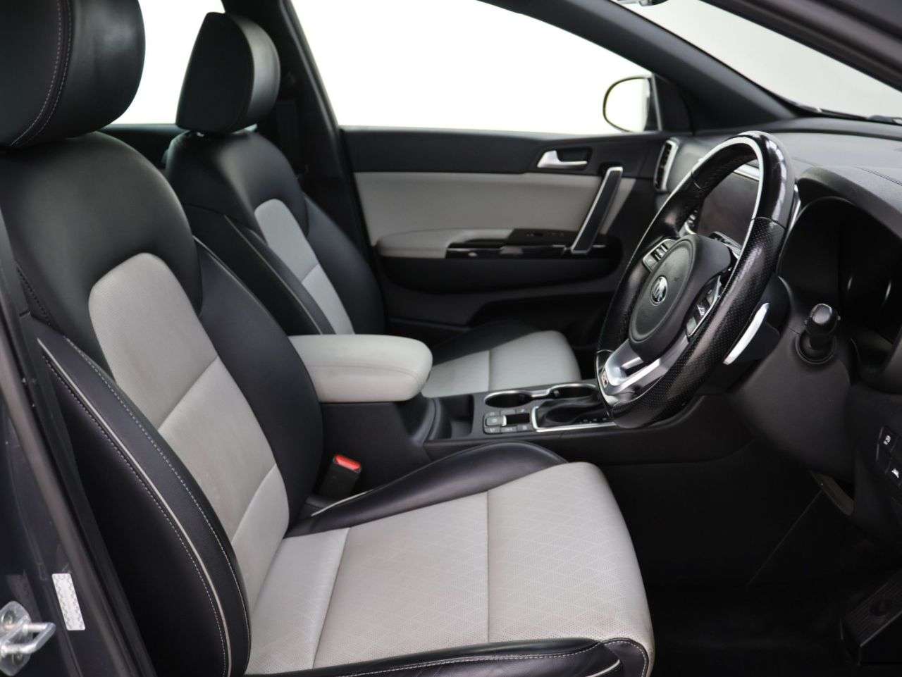 2021 KIA SPORTAGE 2021 KIA SPORTAGE